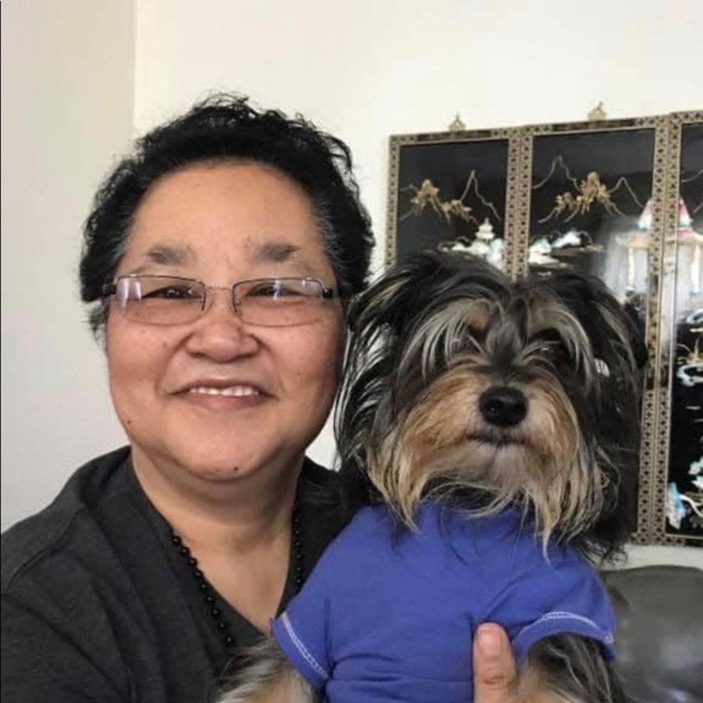 Meet your Posher, Lena